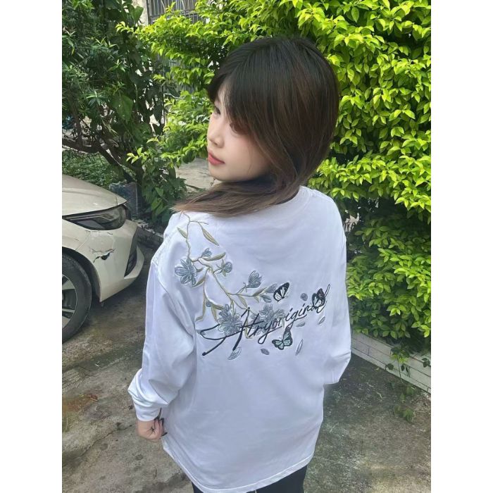 白色蓝花