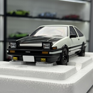 AUTOart 奥拓 1:18 丰田 头文字D AE86 30周年纪念版 汽车模型