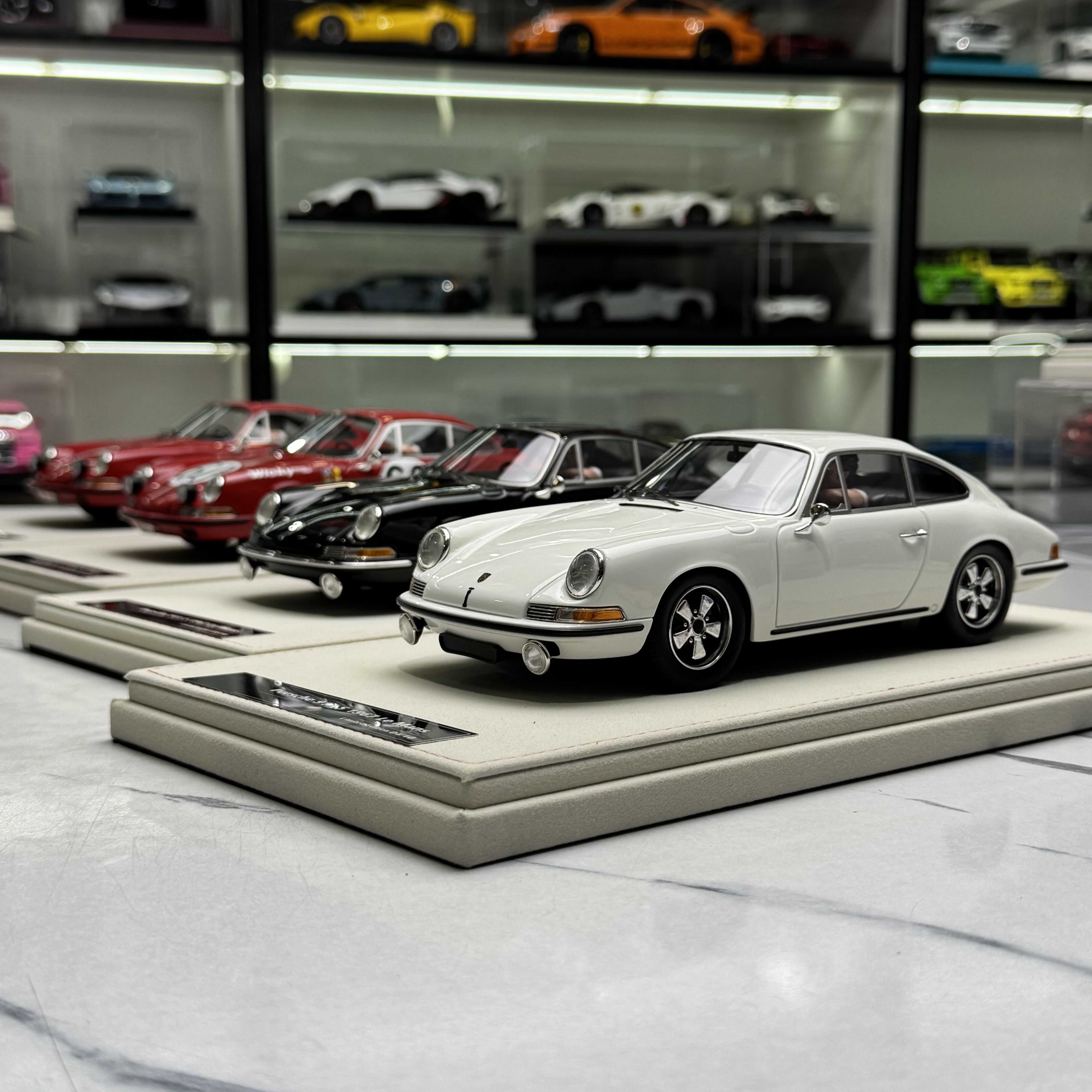 原厂1：18 保时捷 911S 1967 Le Mans  树脂汽车模型收藏摆件礼品
