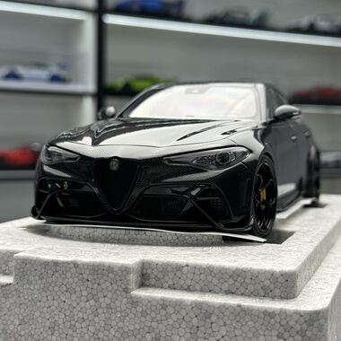MH 1:18 阿尔法罗密欧朱丽叶Alfa Romeo Giulia GTAm合金汽车模型