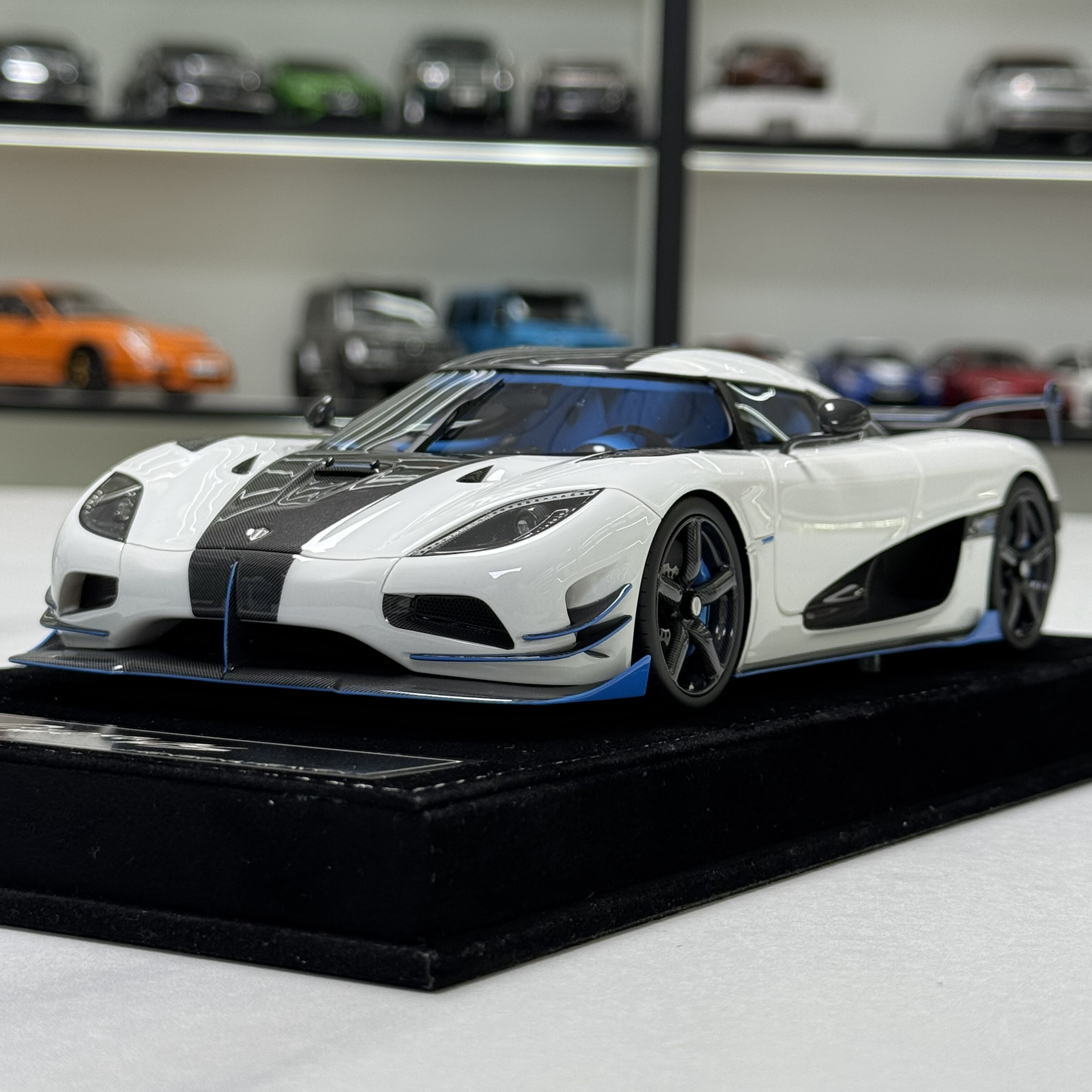 HH Model 1/18  柯尼塞格Agera RS 限量版仿真树脂汽车模型收藏