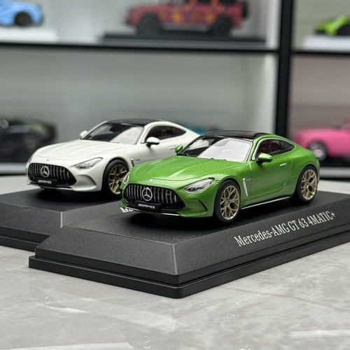 iScale 1/43 Mercedes Bezn AMG GT63 合金汽车模型