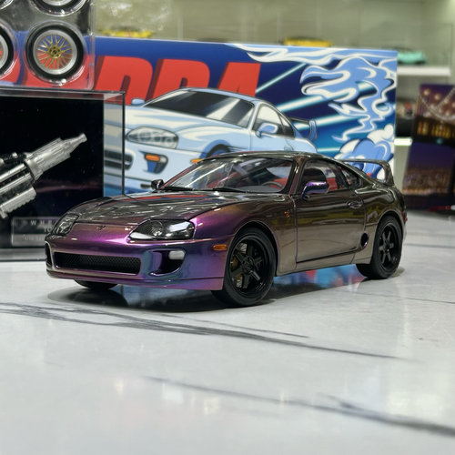 WHELART 丰田Toyota Supra A80牛魔王仿真合金金属汽车模型1 18