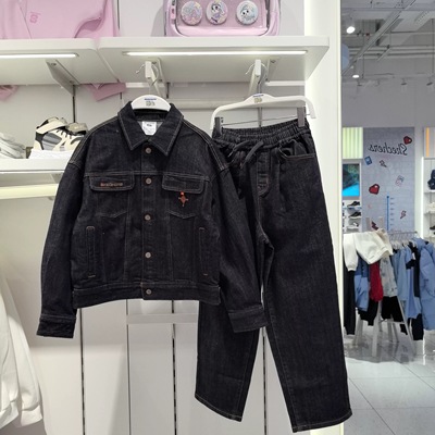 斯凯奇儿童26春季儿童时尚百搭牛仔外套L126K048牛仔裤L1265K047