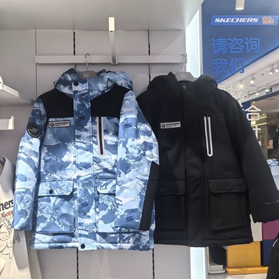 斯凯奇儿童25冬季新款运动户外系列男童中长款羽绒服保暖P425B024