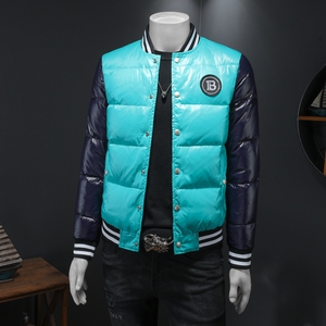 7402冬季新款个性拼接袖男白鸭绒保暖羽绒服外套 P300 控价428起图片