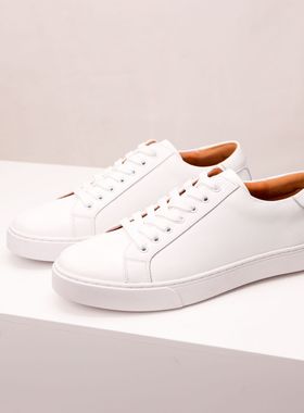 Large men white shoes genuine leather soft soled board shoes