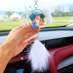 汽车挂件女神款高级感可爱情侣车载吊坠女生车内饰品高端羽毛挂饰
