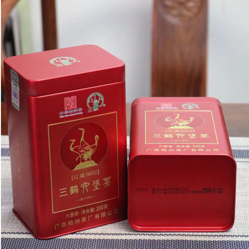 三鹤六堡茶红罐花香陈韵