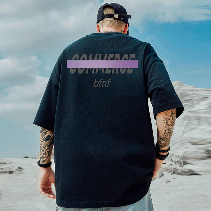 潮流大码宽松休闲版型