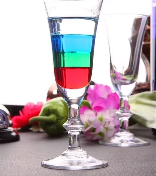 酒吧聚采利娇小圣彩虹杯