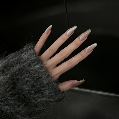 香槟纯手工穿戴甲气质女神爆闪裸色纯欲显白绸缎猫眼中长款穿戴甲