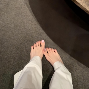 纯手工光疗甲成品脚趾甲美甲贴脚美甲粉色猫眼美甲显白脚趾甲