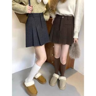 百褶半身裙子女士装春秋冬季2025新款显瘦小个子高腰a字毛呢短裙