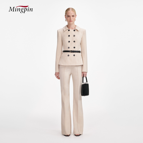 时尚套装女新款精致法式优雅翻领