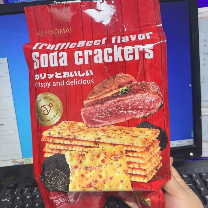 俄罗斯薄脆饼干蔬菜饼干松露牛肉味香葱味腰果味300克