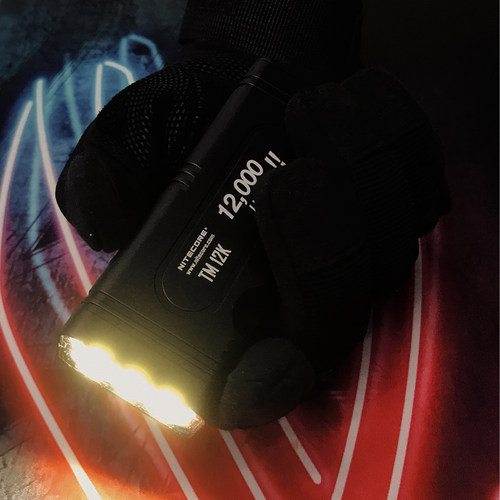 强光手电筒奈特科尔12000流明LED