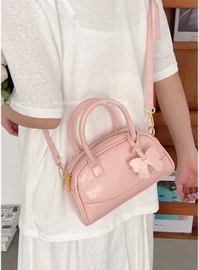 今年流行手提小包包女2024新款潮夏季单肩斜挎包高级感粉色贝壳包