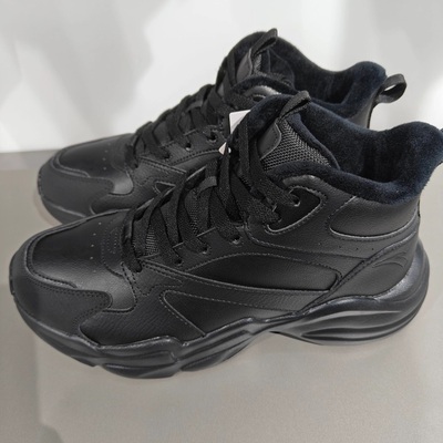 安踏女鞋2025冬季新款加绒保暖运动鞋休闲老爹鞋女款122548954