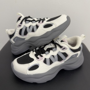 女运动鞋 女2025秋冬款 122548840 皮面加绒保暖跑步鞋 安踏PG老爹鞋