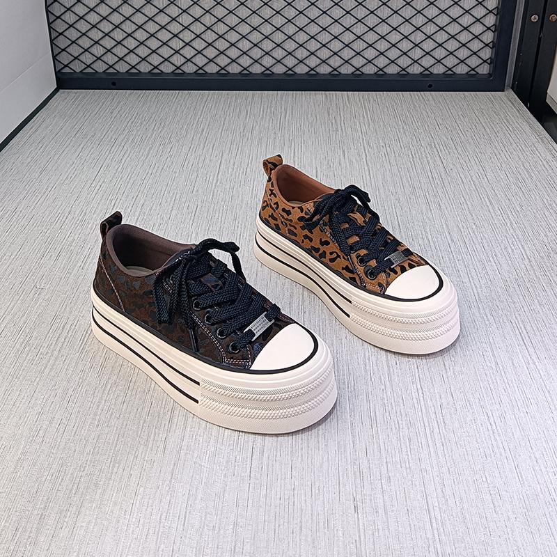 SAT&Date低帮圆头豹纹休闲板鞋