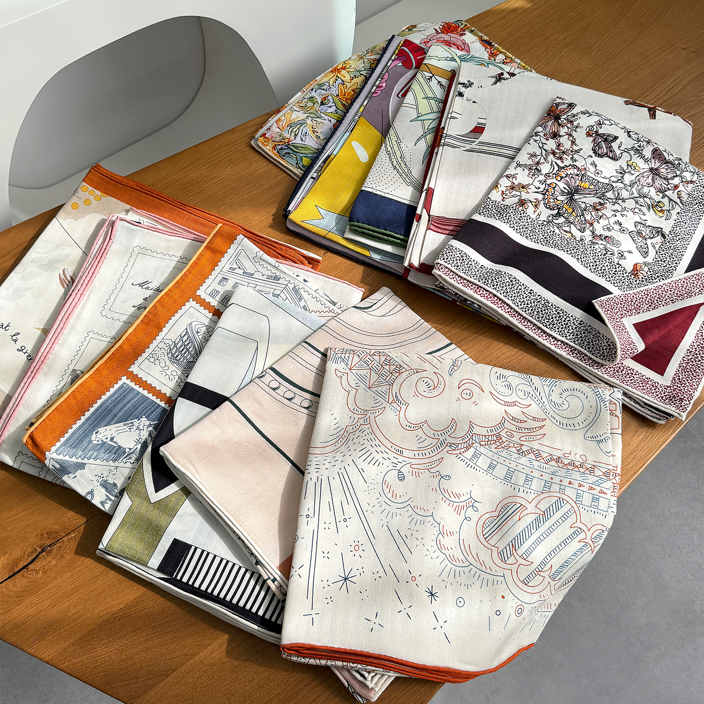 双面双色印花丝巾女士大方巾披肩