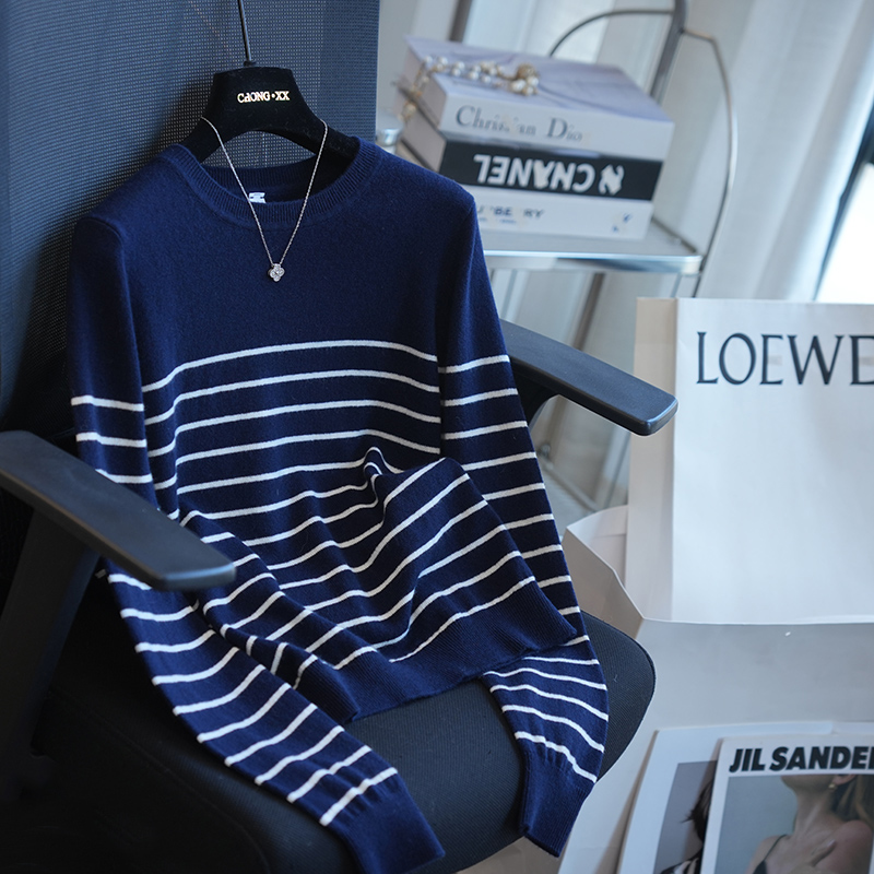 虫小小羊绒羊毛条纹圆领针织衫