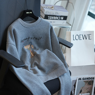 虫小小 A82K 时髦减龄卡通圆领宽松廓形加绒卫衣女短外套上衣冬季