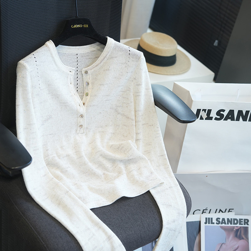 虫小小 26春季幻彩珠片亨利领长袖针织衫女毛衫内搭打底上衣A101F