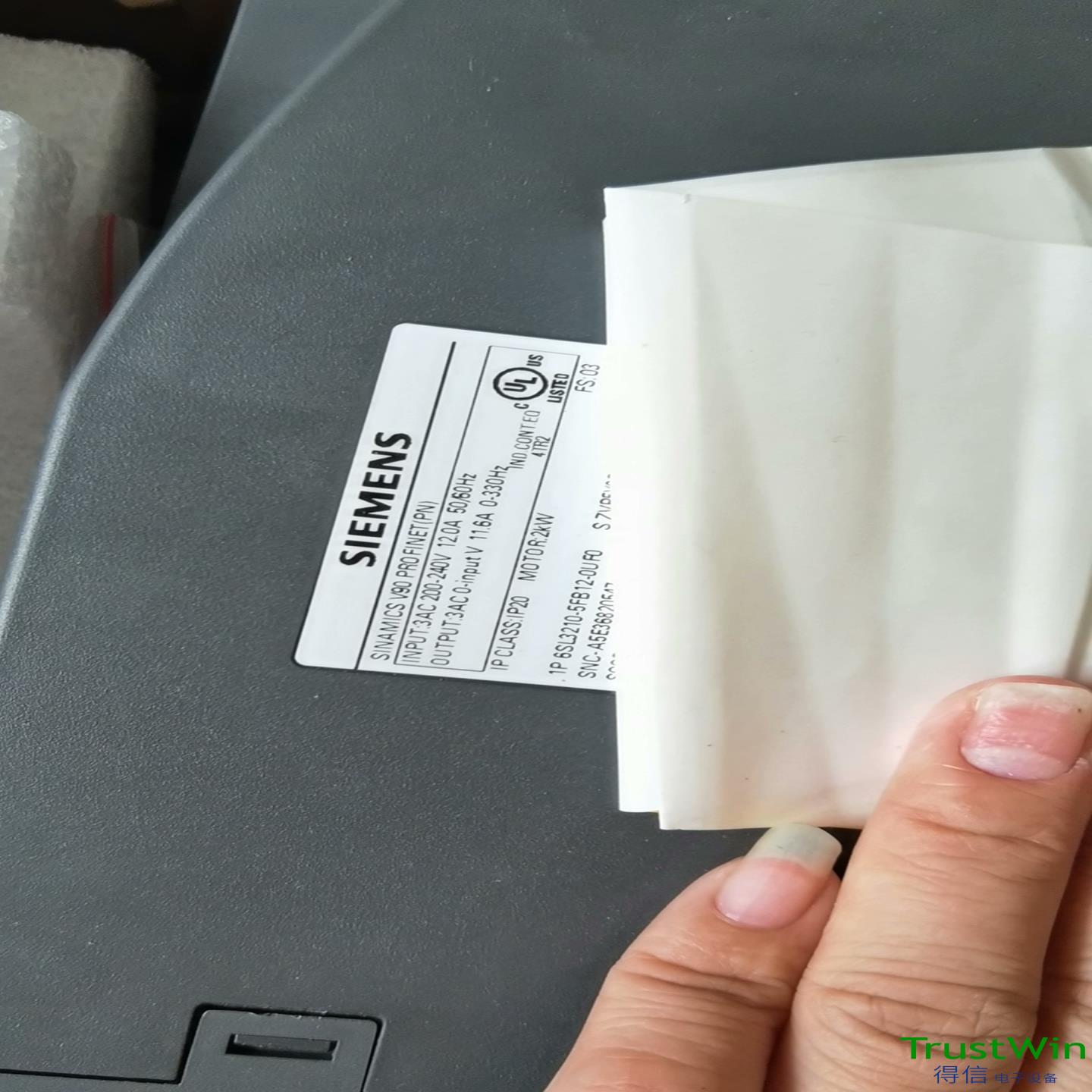 6SL3210-5FB12-0UF0实物图片成色如图所示；议价