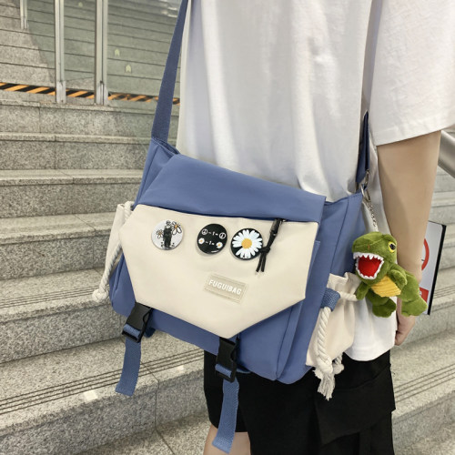潮牌大容量ins风韩版百搭斜挎包