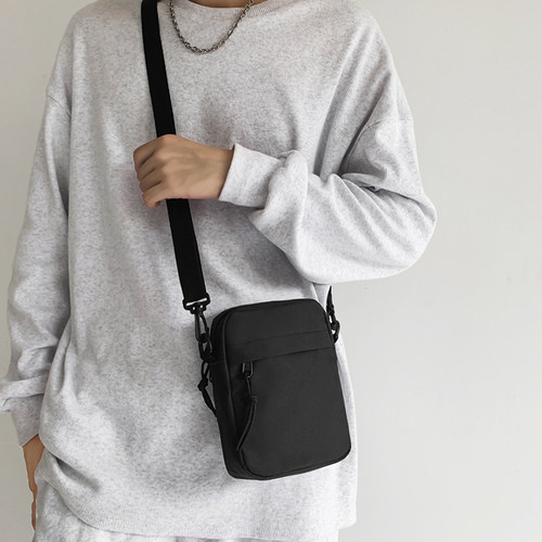 手机斜挎包男潮牌日系百搭小包包