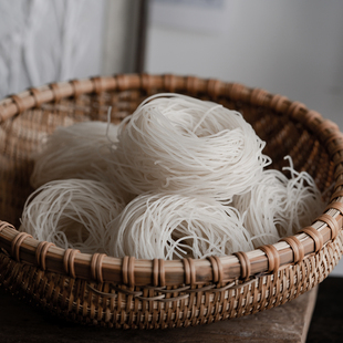 云边边|草窝米线云南特产蒙自建水过桥米线米粉配料只有大米和水