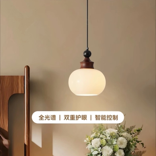 中古风法式复古奶油风卧室床头吊灯高级感轻奢实木吧台玄关吊线灯