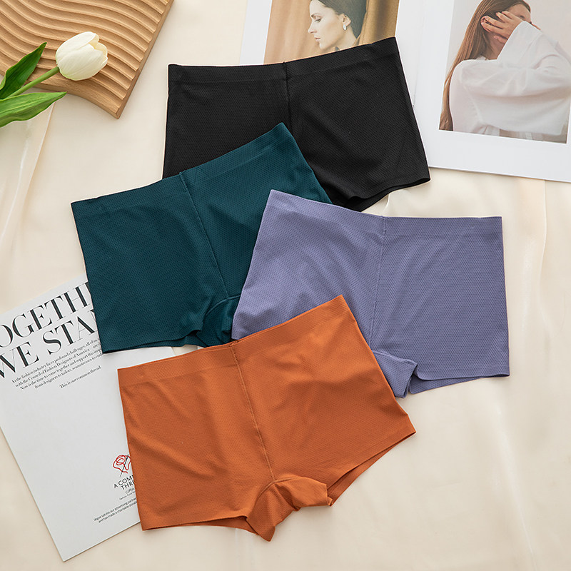 花田馆无痕冰丝小平角打底无痕透气孔春夏款棉裆内裤女日系平角裤