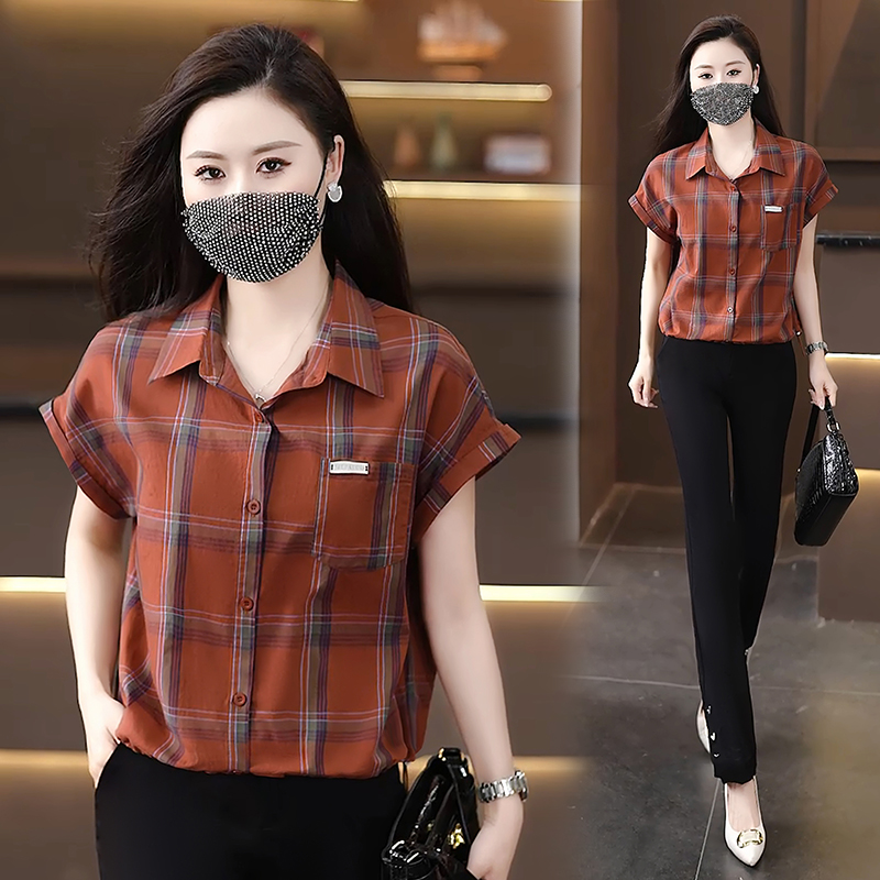 格子短袖衬衫女款2025新款夏季洋气小衫时尚减龄宽松遮肚女士上衣