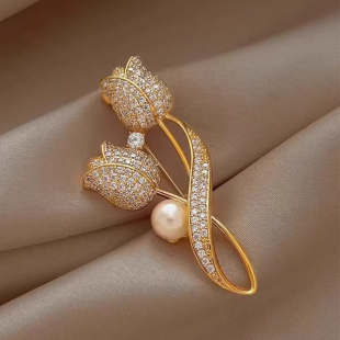 奥特莱斯品牌折扣店撤柜清仓捡漏郁金香胸针高级感轻奢女配饰潮