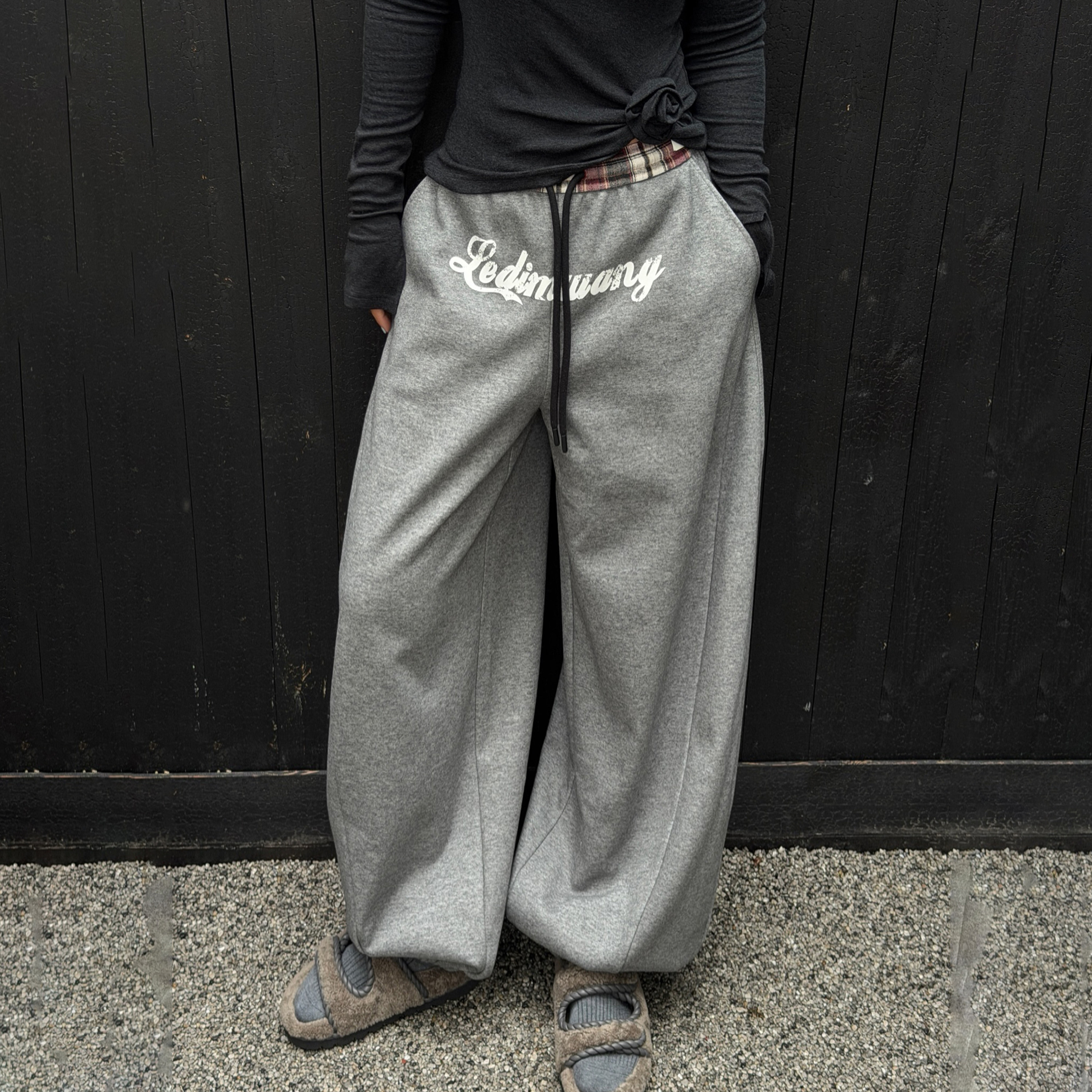 LEDIM WANG白标/复古休闲加绒弯刀卫裤女灰色阔腿长裤25秋冬新款