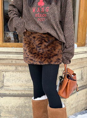 LEDIM WANG低腰线绒感豹纹包臀半身裙女复古辣妹风短裙25秋冬新款