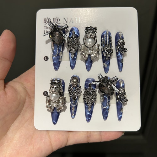 波光粼粼 纯手工穿戴甲片高级感重工秋冬季猫眼美甲显白长款奢华