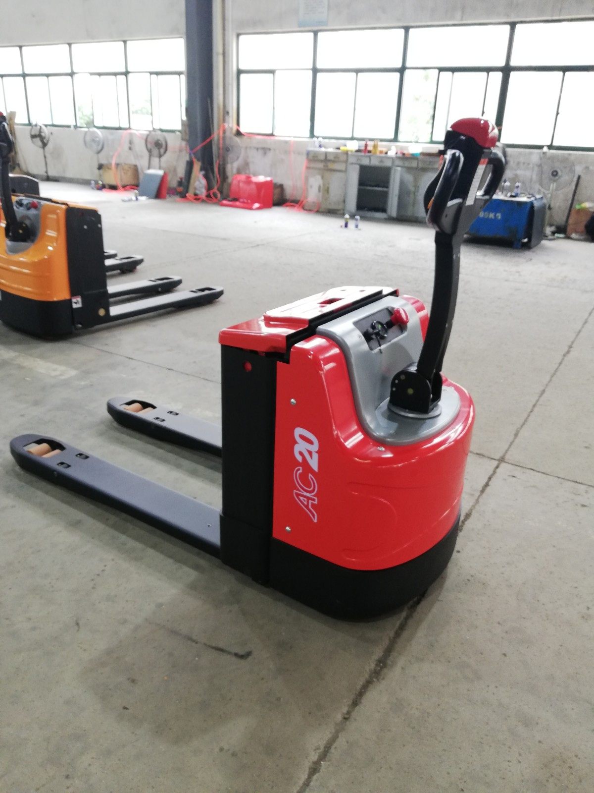 厂家直销合力力达2吨步行式电动托盘搬运车,电动叉车cbd20-150g