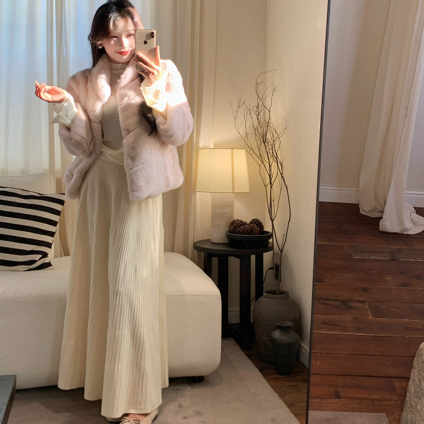 陈六六CHENLIULIU【日光岛屿】秋冬韩系小高领针织打底垂感半身裙