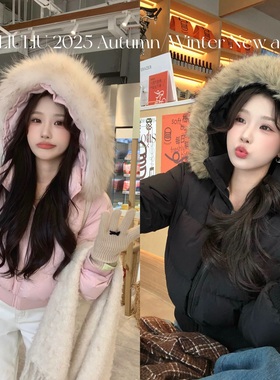 陈六六CHENLIULIU【主推！小海欧】90白鸭绒定制大毛领显瘦羽绒服