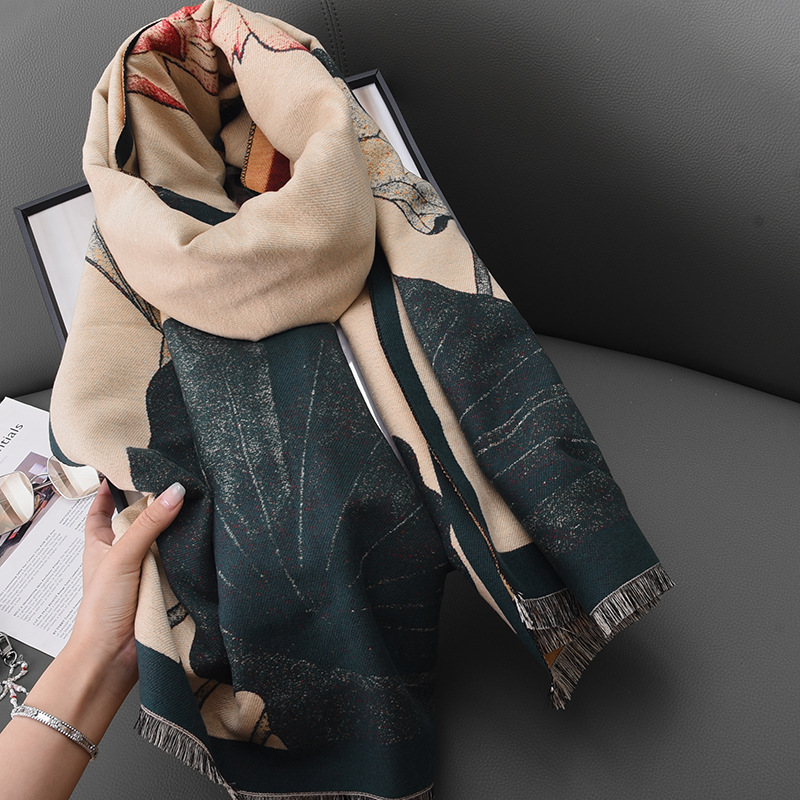 新中式时尚荷花印花气质汉服搭配披肩秋冬国风复古仿羊绒保暖围巾