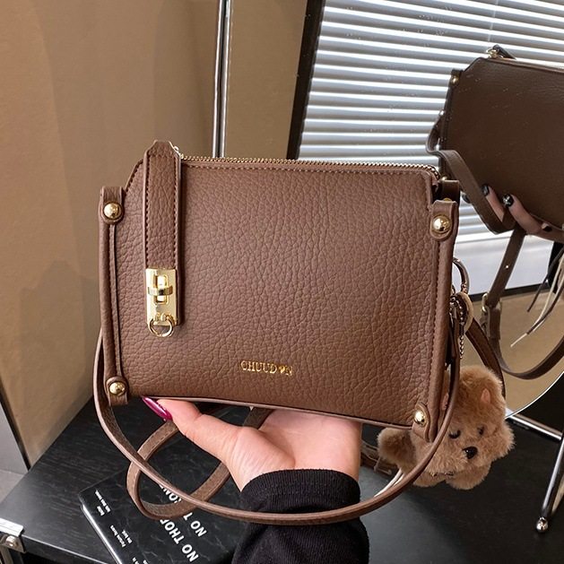 高级感复古小方包女式2026新款潮百搭手提包轻奢单肩包通勤斜挎包,箱包皮具/热销女包/男包,小方包,淘宝优惠券,粉丝福利购,淘宝优惠卷