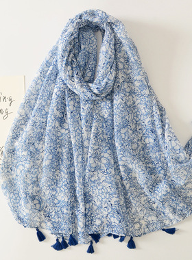 热销新款浅蓝色印花丝巾旅游防晒棉麻手感围巾女素雅百搭装饰披肩