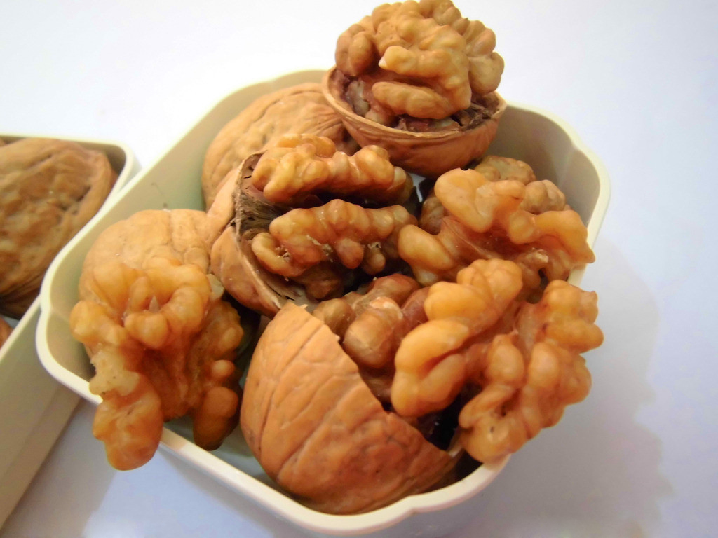 新疆特产185纸皮核桃原味2021年新货坚果炒货薄壳袋装500g食用