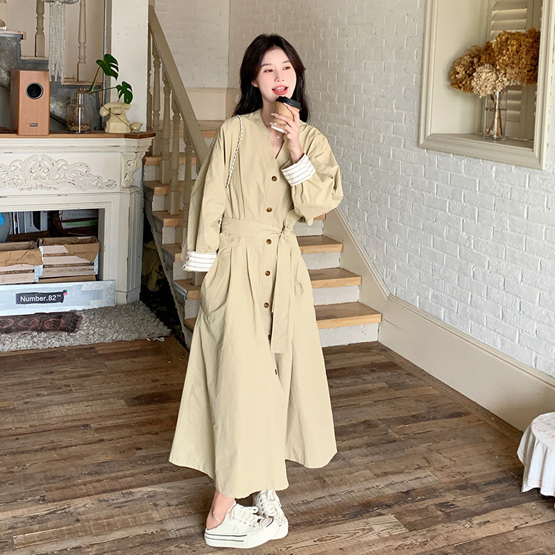 韩系复古气质风衣式连衣裙女2025春秋季新款收腰显瘦长袖a字长裙,女装连衣裙,郎佰婉