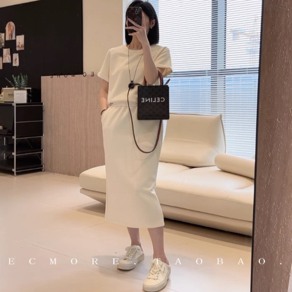 两件短袖铜氨丝会呼吸的裙子套装