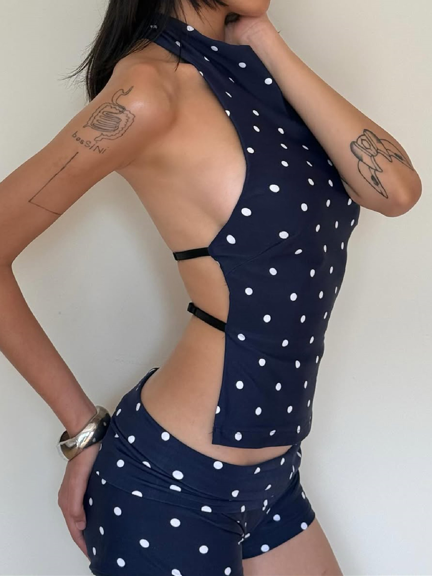 Pure Desire Polka Dot Set: Flirty Backless Halter & Low-Rise Shorts - Taobao product photo 3